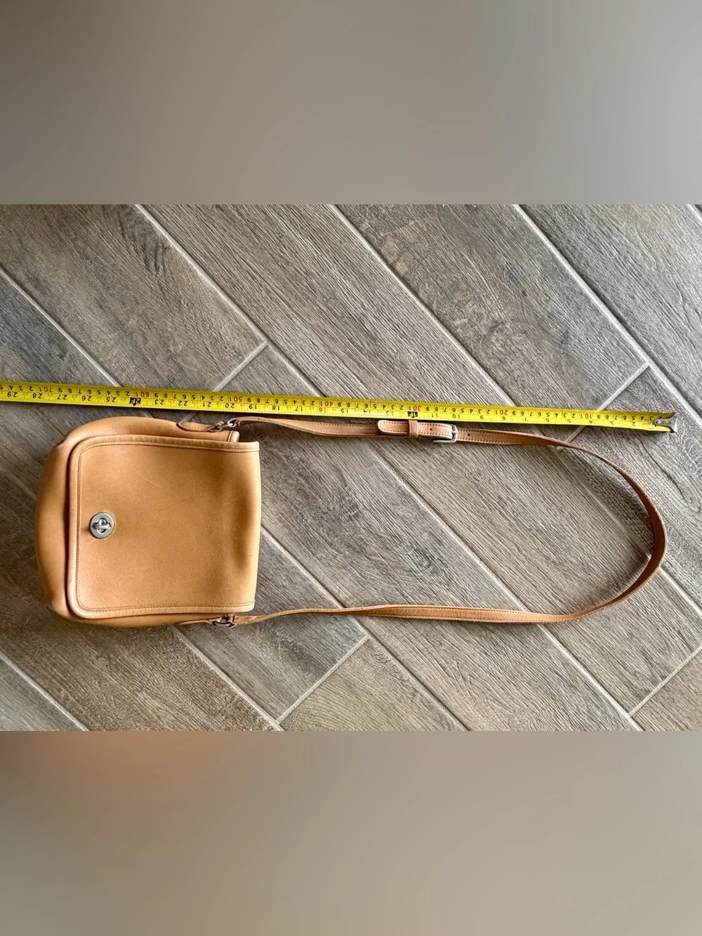 Vintage Coach Saddle Crossbody Legacy Flap Messenger